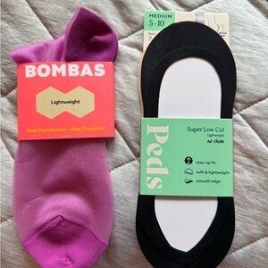BNWT M- 1 sheer sparkle Bombas, 1 generic black & 1 generic tan specialty socks